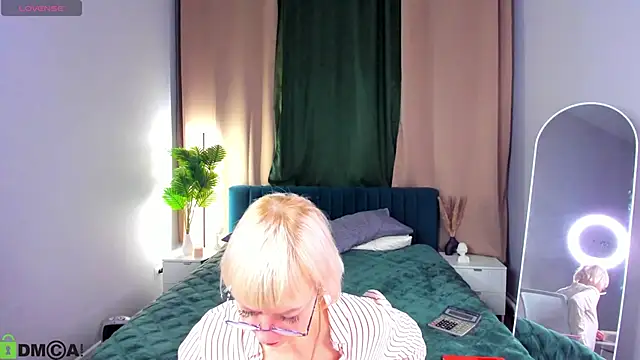 Ann_Annise's Live XXX Chat