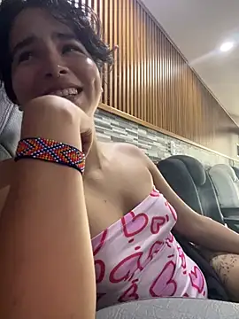 _vaiolet_owo Chat XXX live