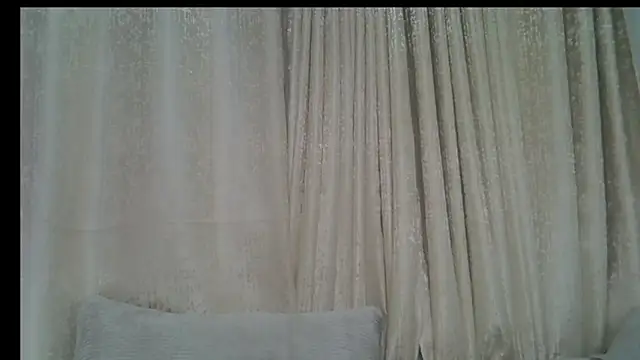 Midnightpussy5 Show in webcam