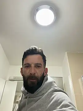 Michel_huge's Live XXX Chat