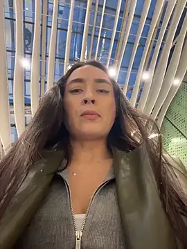 Chat XXX ao vivo de Holly_Play