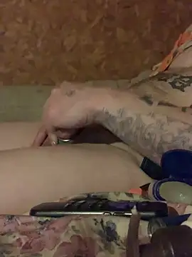 Ldnick69 élő XXX-chatje