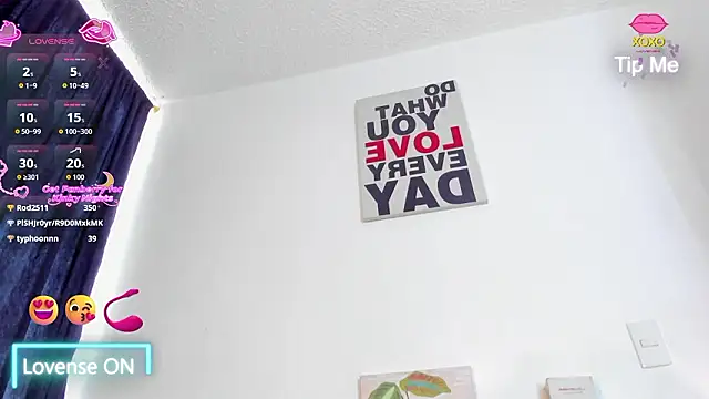 Živý XXX chat FoxxTattoo