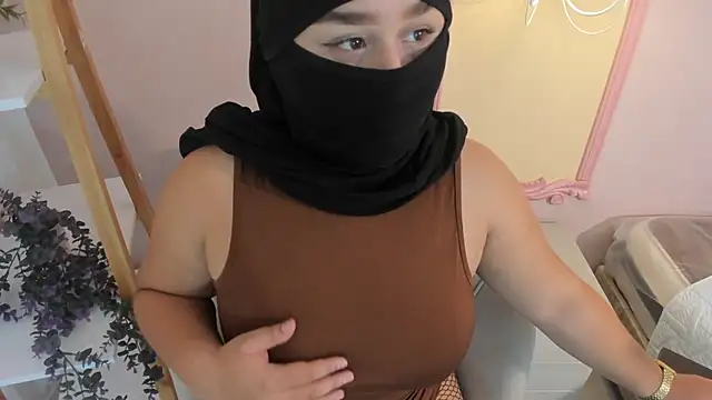 _zharaa Obrolan Langsung XXX