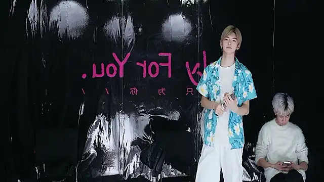 sweetboys666: απευθείας συνομιλία ΧΧΧ