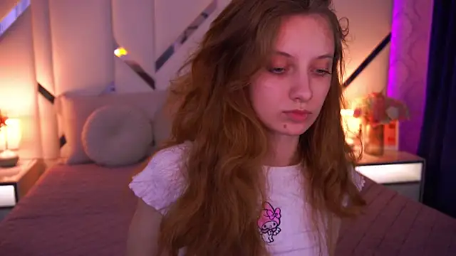 CuteeFoxy: онлайн-секс-чат