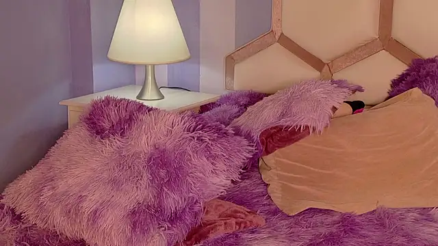 yvi_taylor 웹캠 쇼