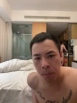 Pokazy przed kamerką – Aytc9989