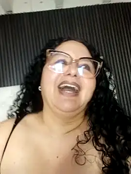 hazel_milf – Live XXX-chat