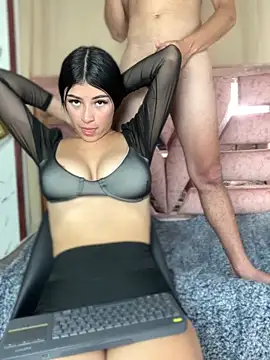 Antonella_And_Thiago Webcam show