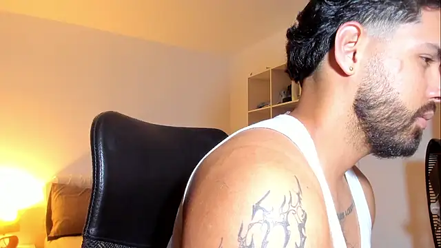 Justyn_Torres Webcamshow