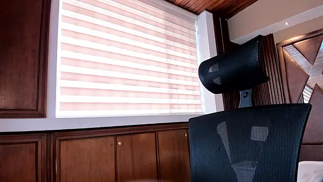 AidaJonesn Live XXX chat