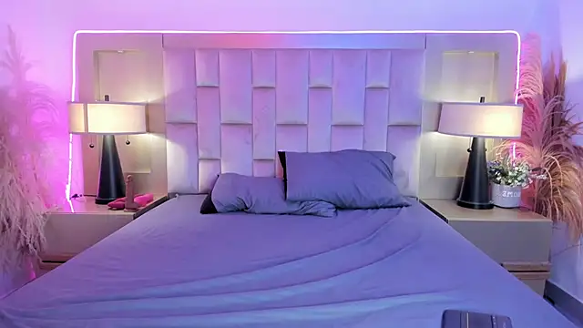 Zara_Vidal's Live XXX Chat