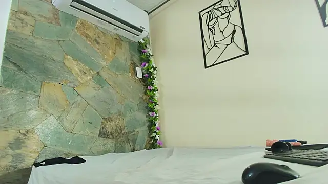 Jade_Roxx Live XXX-chat