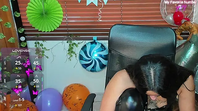 DestinyHills – Live XXX-chat