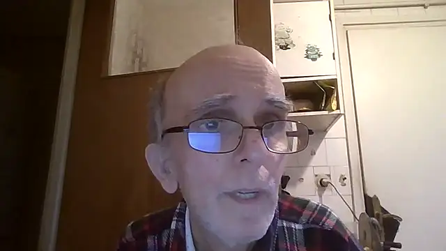 Chat XXX en directo de mariusica1@xh