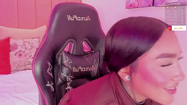 ween_sheng_ Chat XXX live