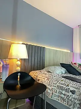 Atenea_Clerk: απευθείας συνομιλία ΧΧΧ