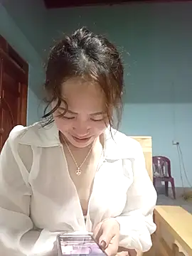 Fienjr 在線直播表演