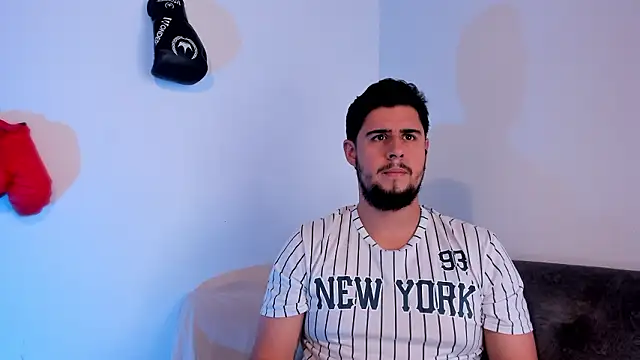 Chat XXX ao vivo de ryan_evannss