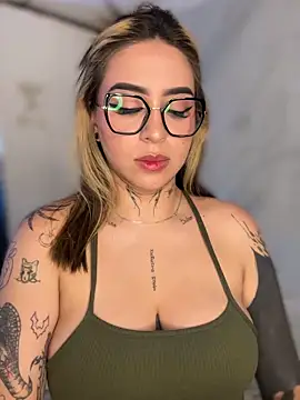 CarolQueen1_'s Live XXX Chat