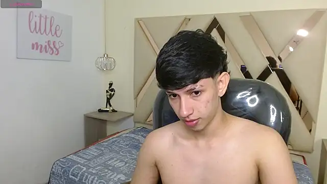 AdrianFranko – Naživo XXX chat