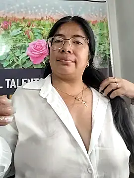 __valentina18's Live XXX Chat