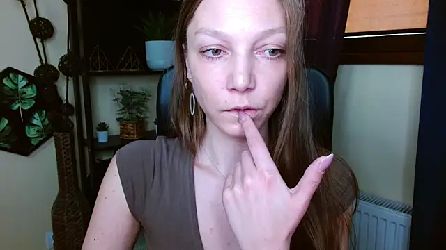 EmillyPlay Live XXX Chat