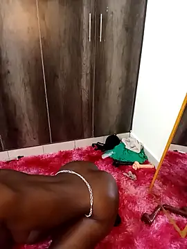 XXX chat uživo modela The-Peach-Flexer