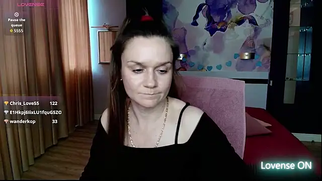 XXX chat uživo modela AriaGray