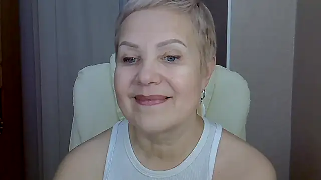 XXX chat uživo modela Madam-Madam
