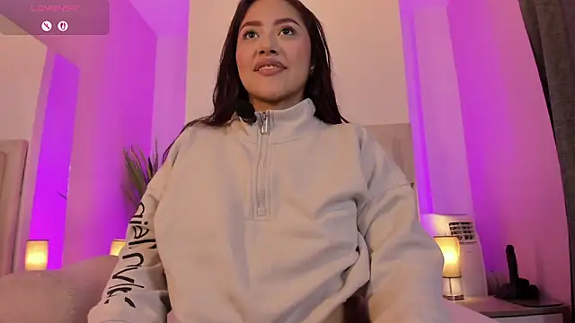 Chat XXX en directo de nicolle_pierce