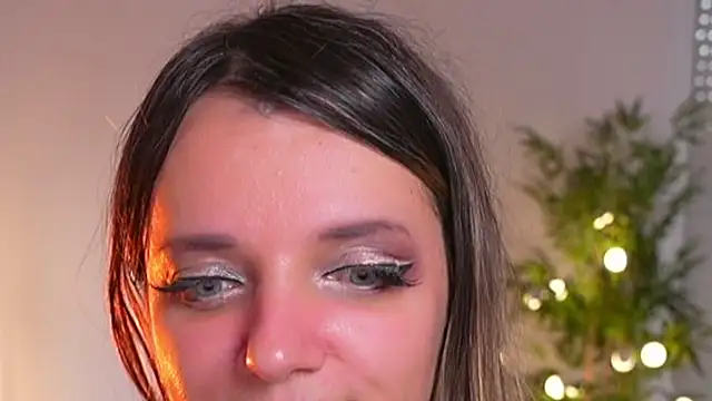 XXX chat uživo modela Magnetic_Amy