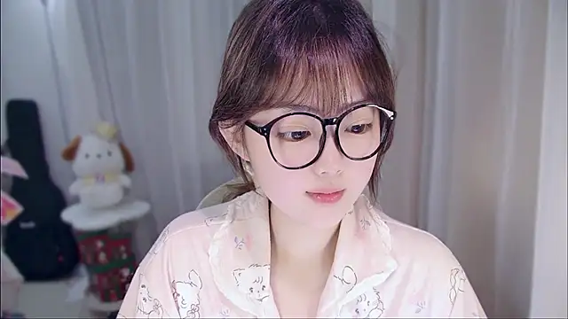 YUANYUAN-AのライブXXXチャット