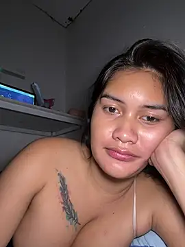 iDareUtoLoveMe webkamerás műsora