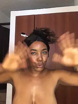 XXX chat uživo modela almaseductora