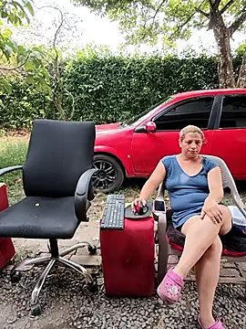 Show de webcam de hotandfierylatinos2023