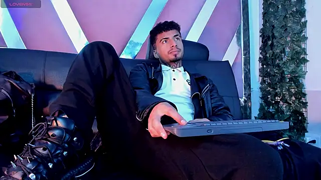 JuanCamiilo_66 Show Webcam