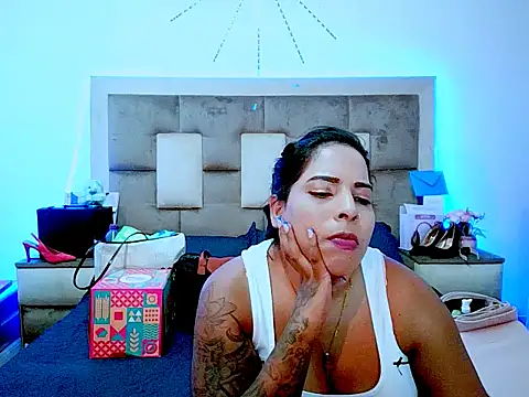 indiantopaz694u Live XXX-Chat