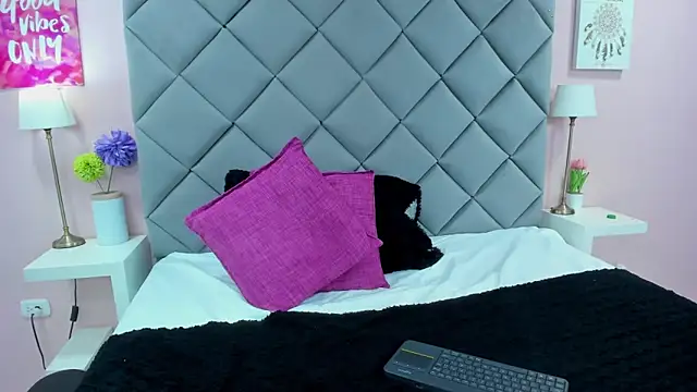 SienaStoneen Live XXX chat