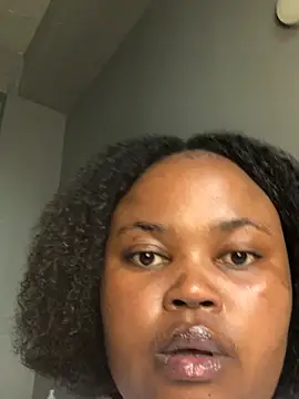 Chat +18 de Curveysinaa ao vivo