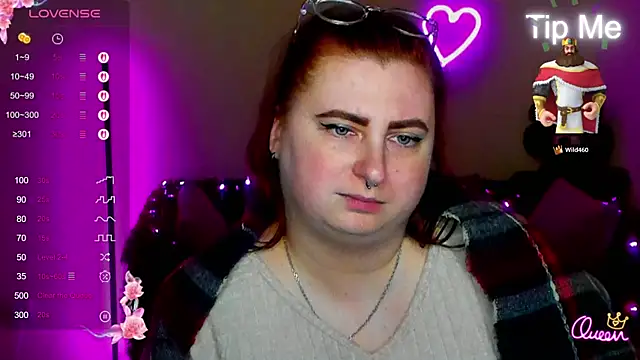 Chat +18 de Alicia_love00 ao vivo