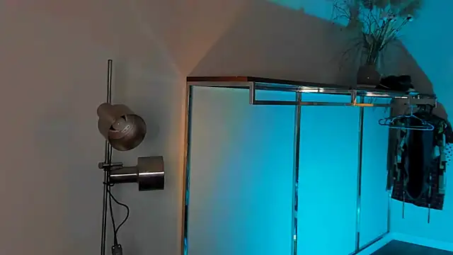 Meri_Cutte's Live XXX Chat