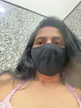 Pokazy przed kamerką – SashaPatel