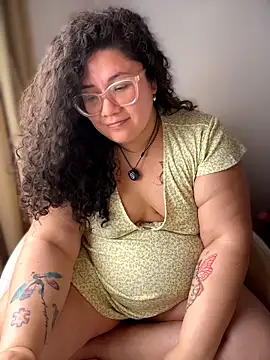 VanesssaMilf_ Show in webcam