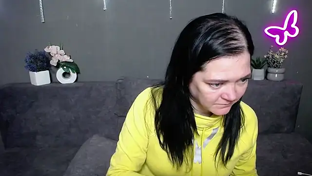 LauraFinn 라이브 XXX 채팅