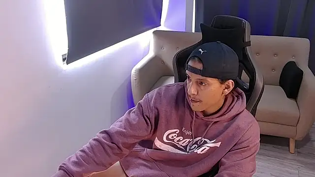 Liam_V Live XXX-chat