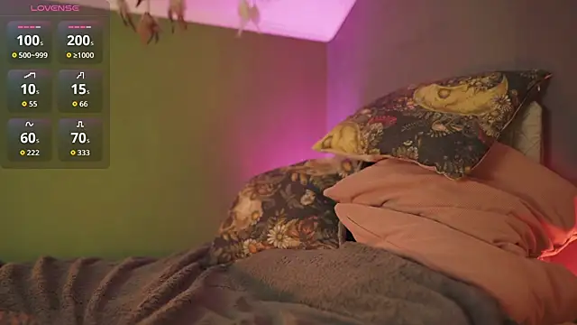 RusBradPitt Show in webcam