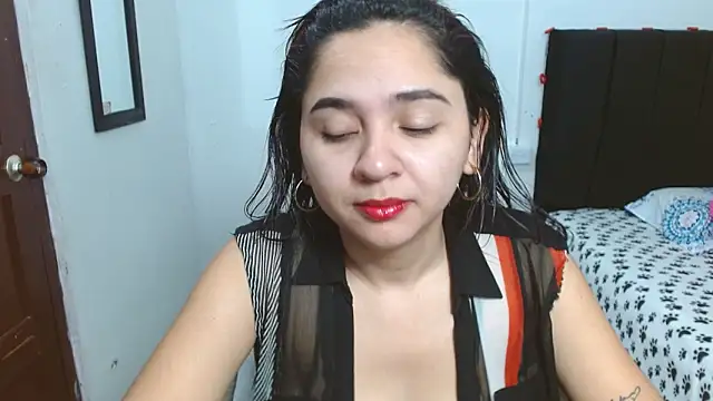 Thalian Chat XXX live