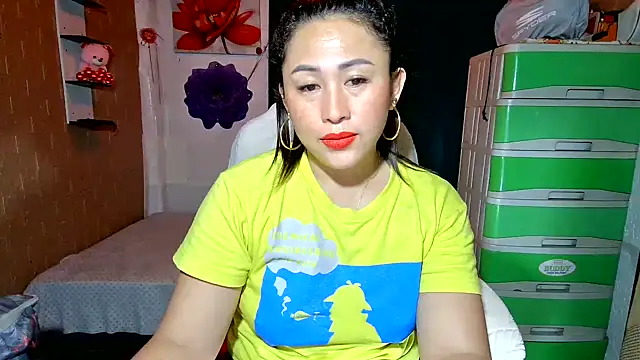 Živý XXX chat Filipina_Desire